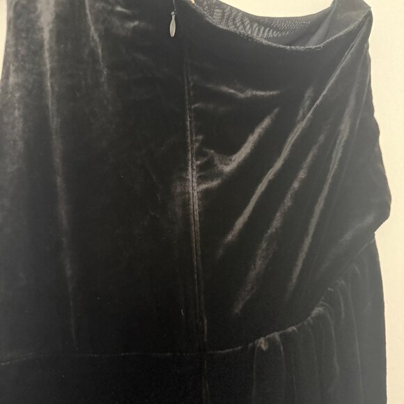 NWT Maria Lucia Hohan Black One Shoulder Velvet Dress (orig $1275) - Picture 4 of 8